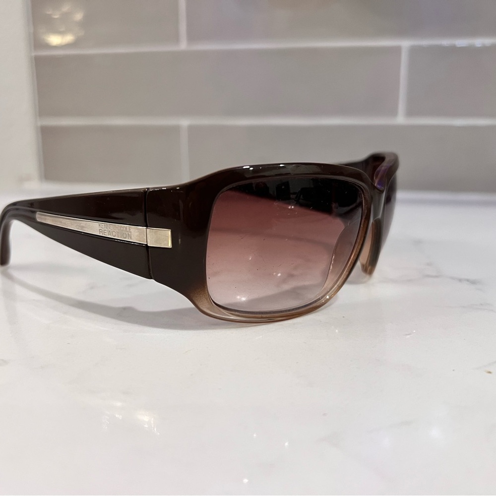 Kenneth Cole Reaction Gradient Brown Sunglasses